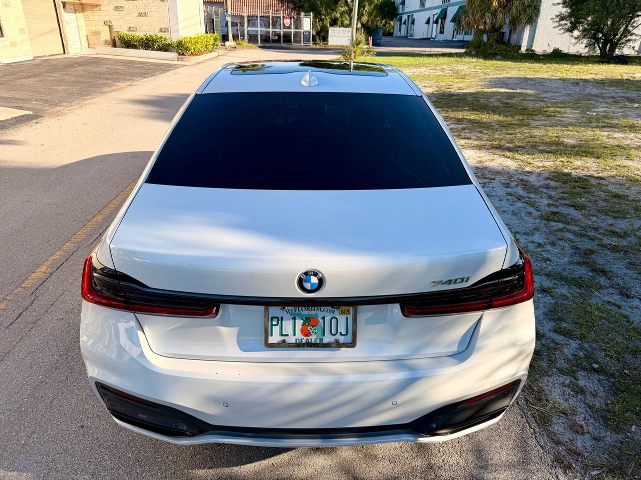 BMW 7-Series  2020