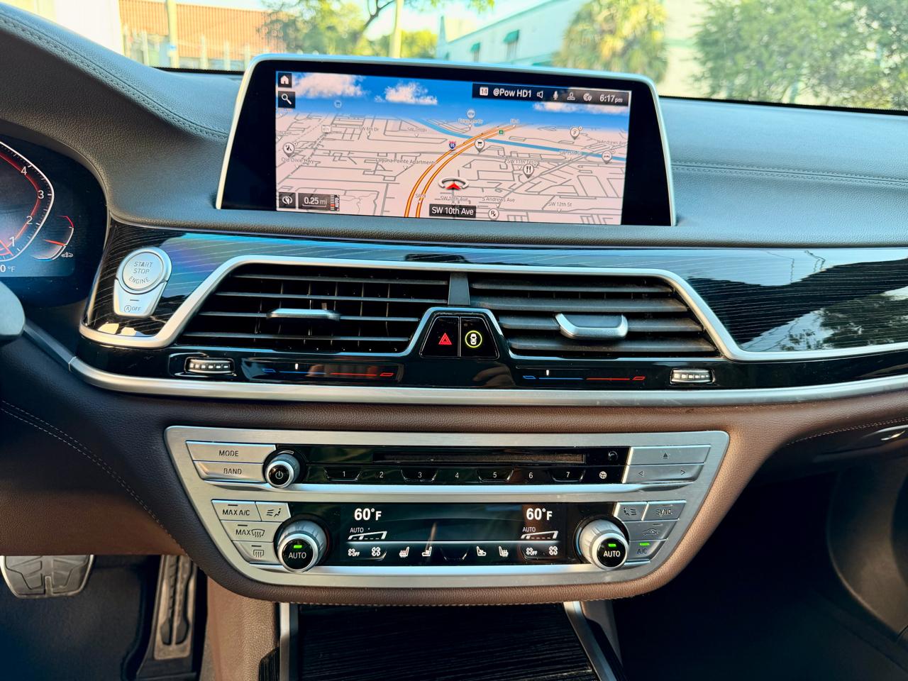 BMW 7-Series  2020
