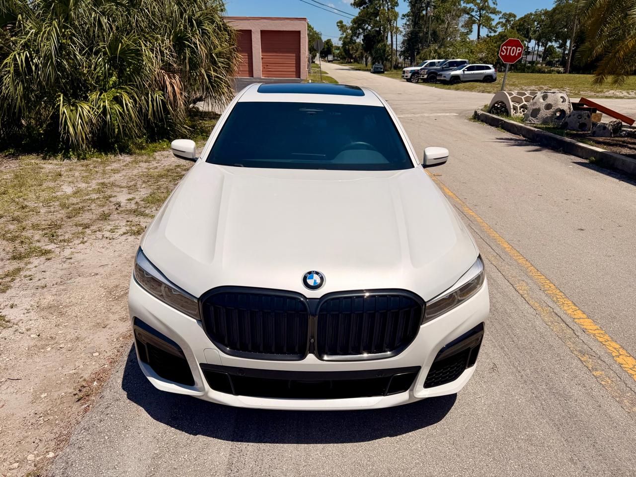 BMW 7-Series  2020