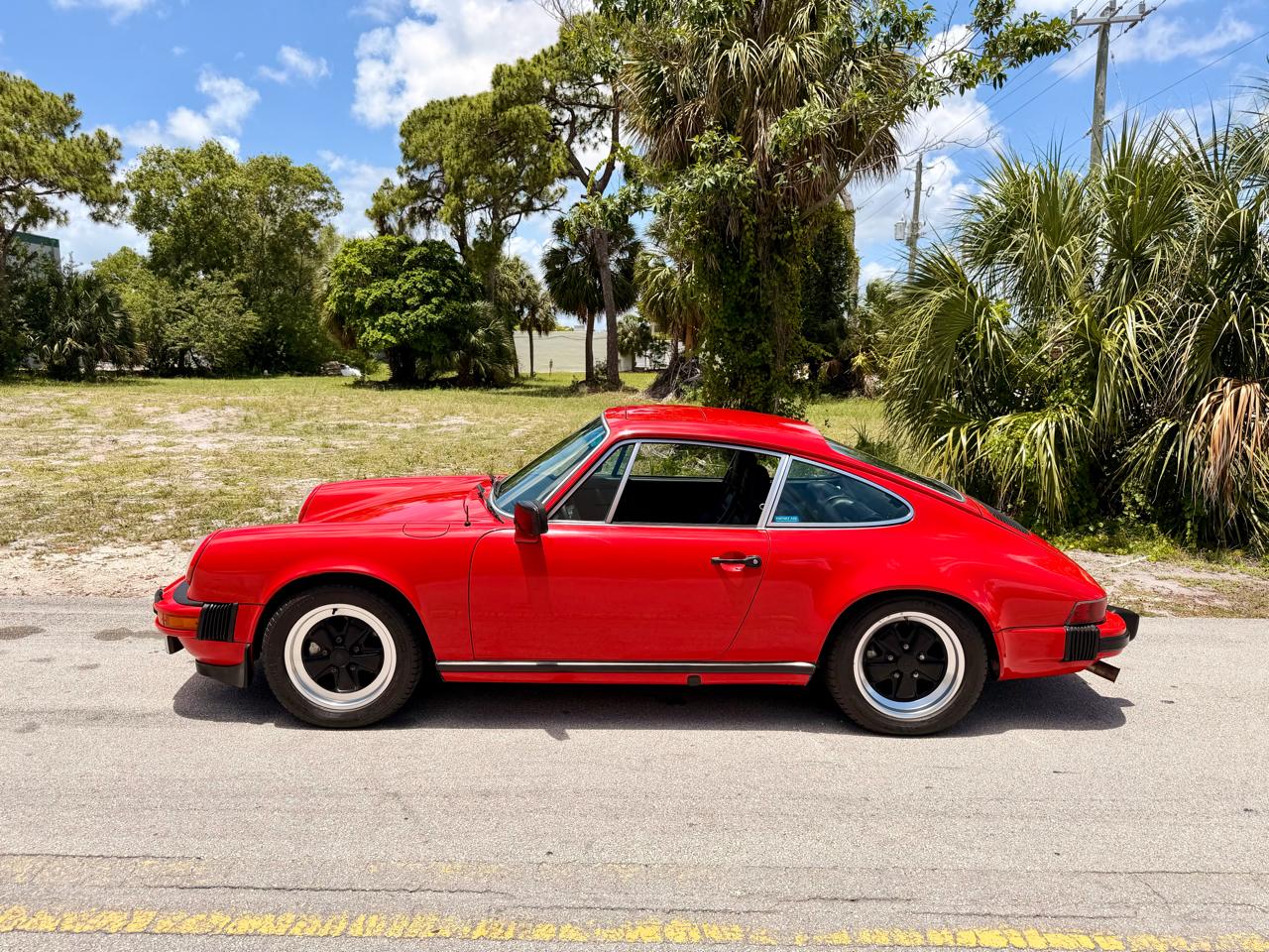 Porsche 911 Carrera  1977