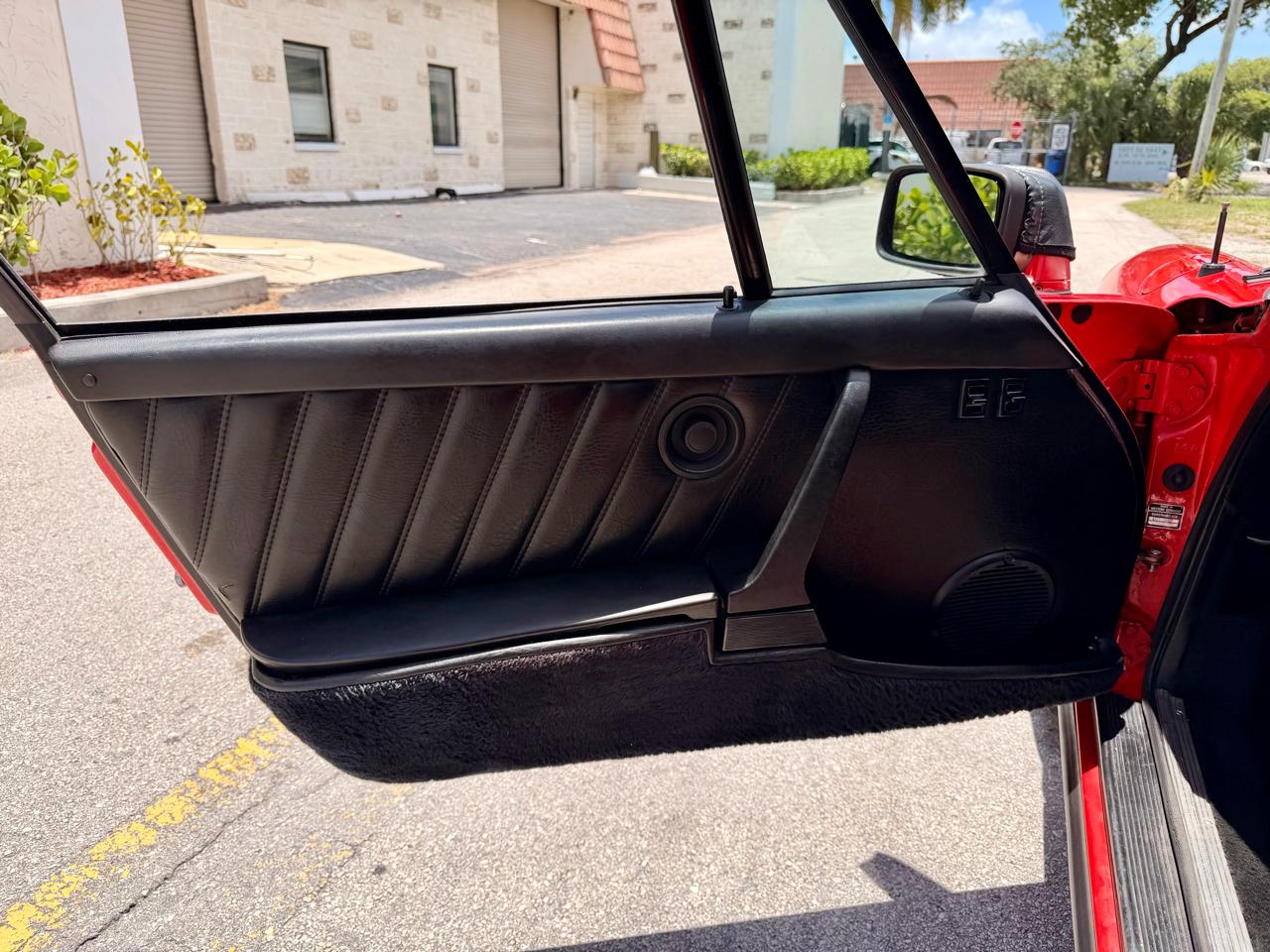 Porsche 911 Carrera  1977