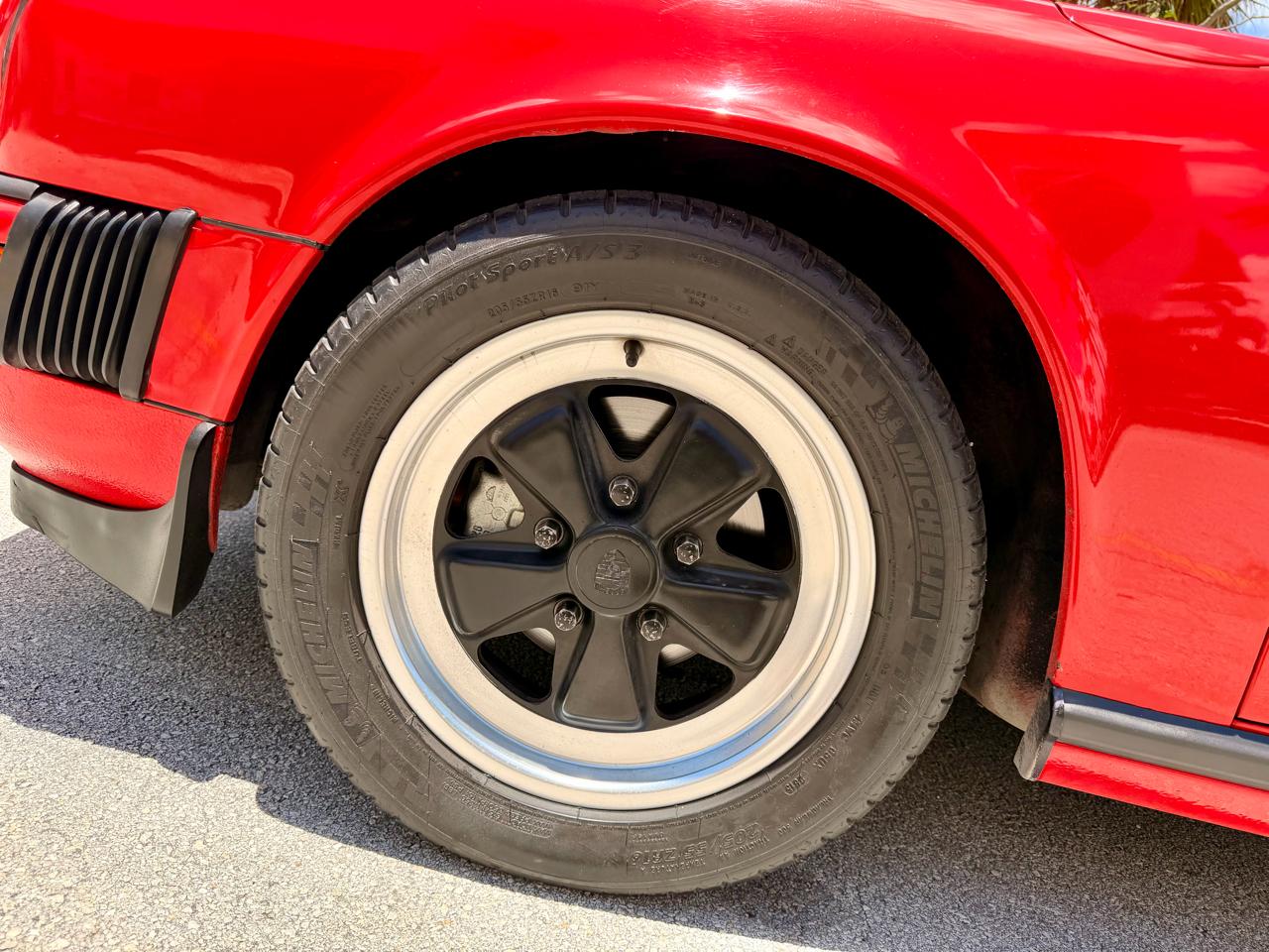 Porsche 911 Carrera  1977