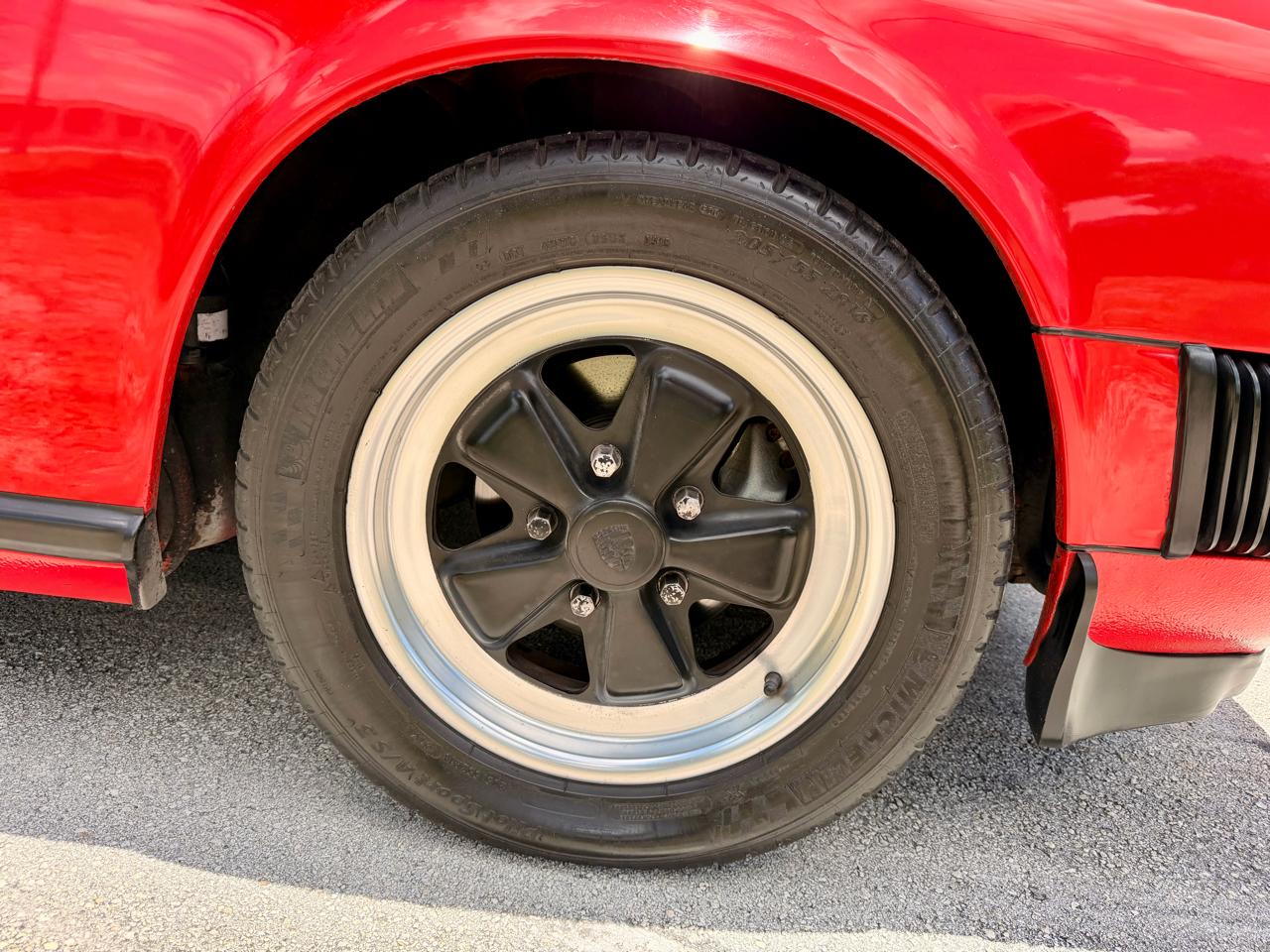 Porsche 911 Carrera  1977