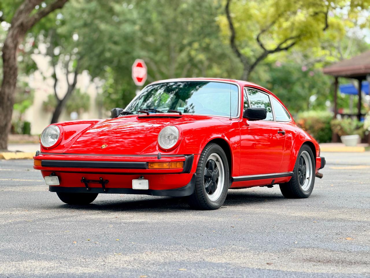 Porsche 911 Carrera  1977