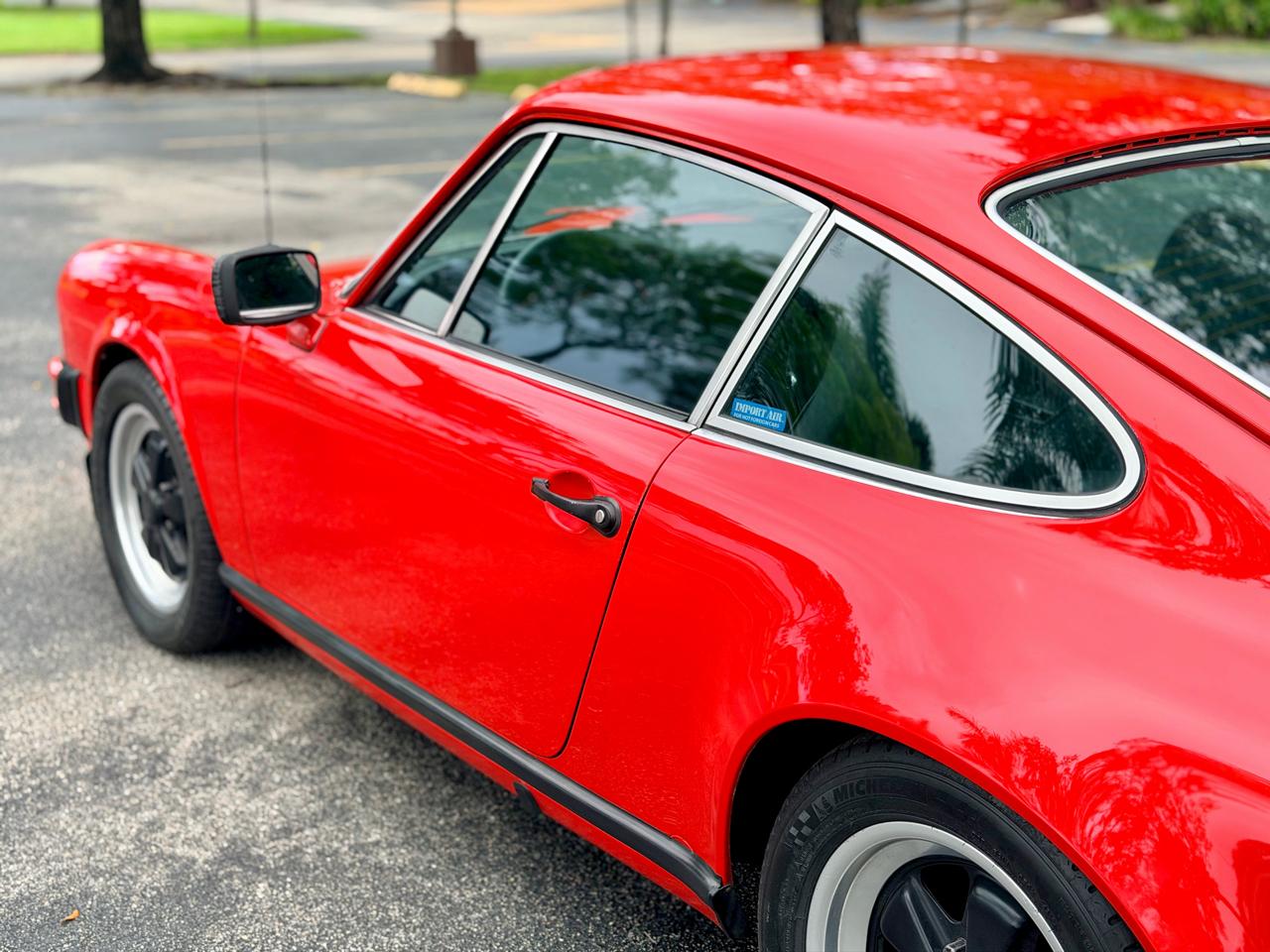 Porsche 911 Carrera  1977