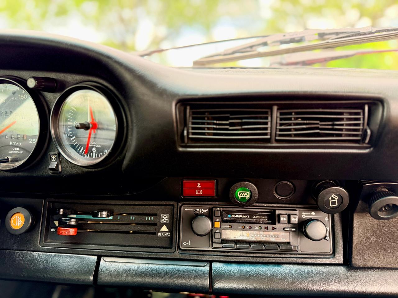 Porsche 911 Carrera  1977