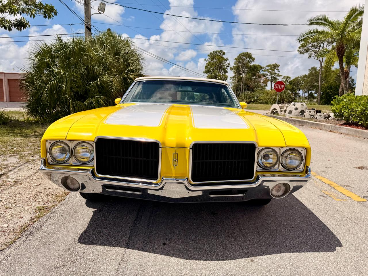 Oldsmobile Cutlass Supreme 2dr Convertible 1971