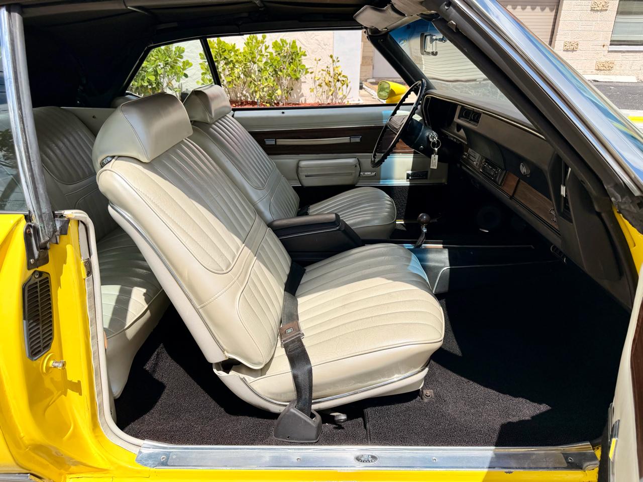 Oldsmobile Cutlass Supreme 2dr Convertible 1971