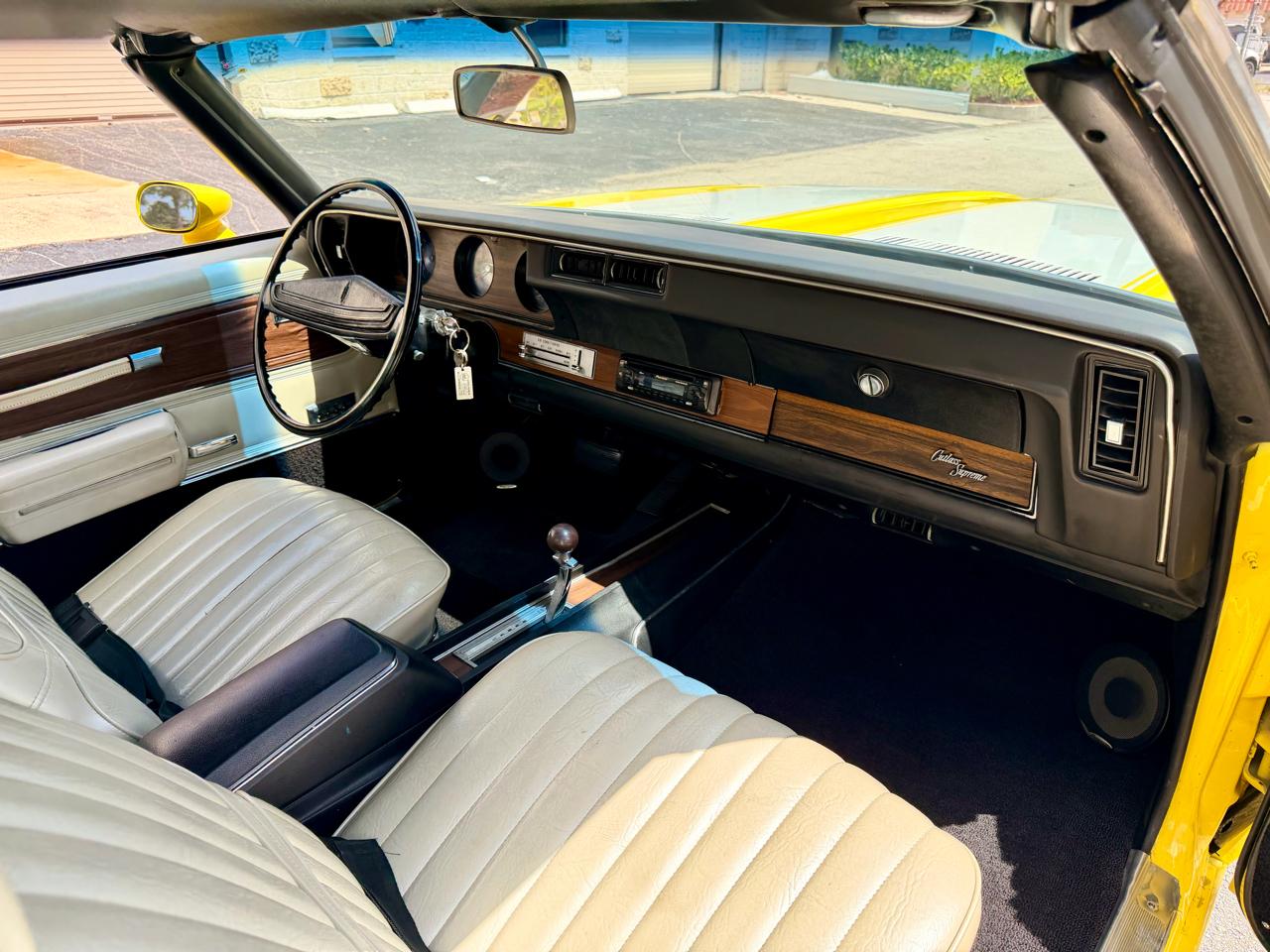 Oldsmobile Cutlass Supreme 2dr Convertible 1971
