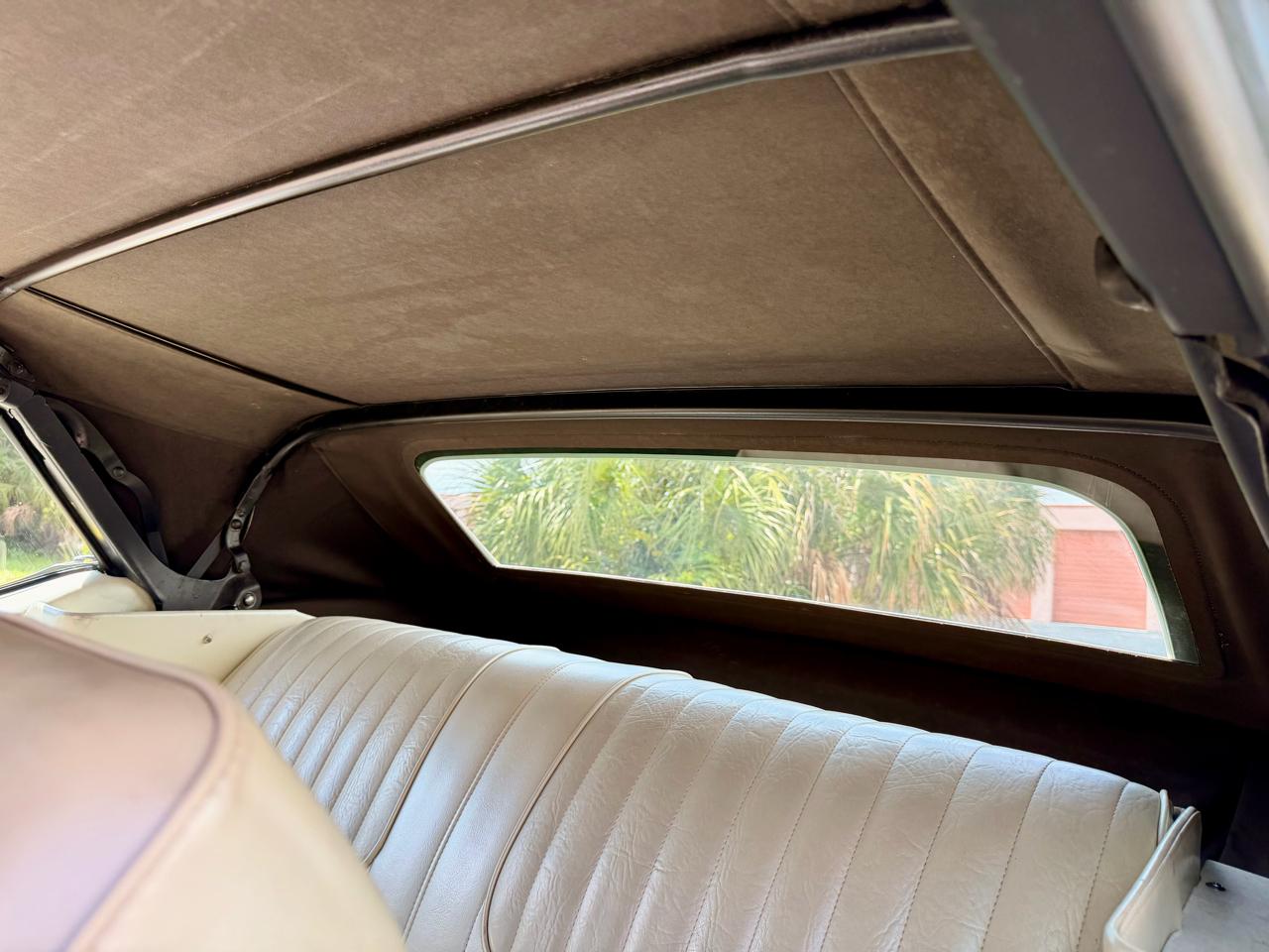 Oldsmobile Cutlass Supreme 2dr Convertible 1971