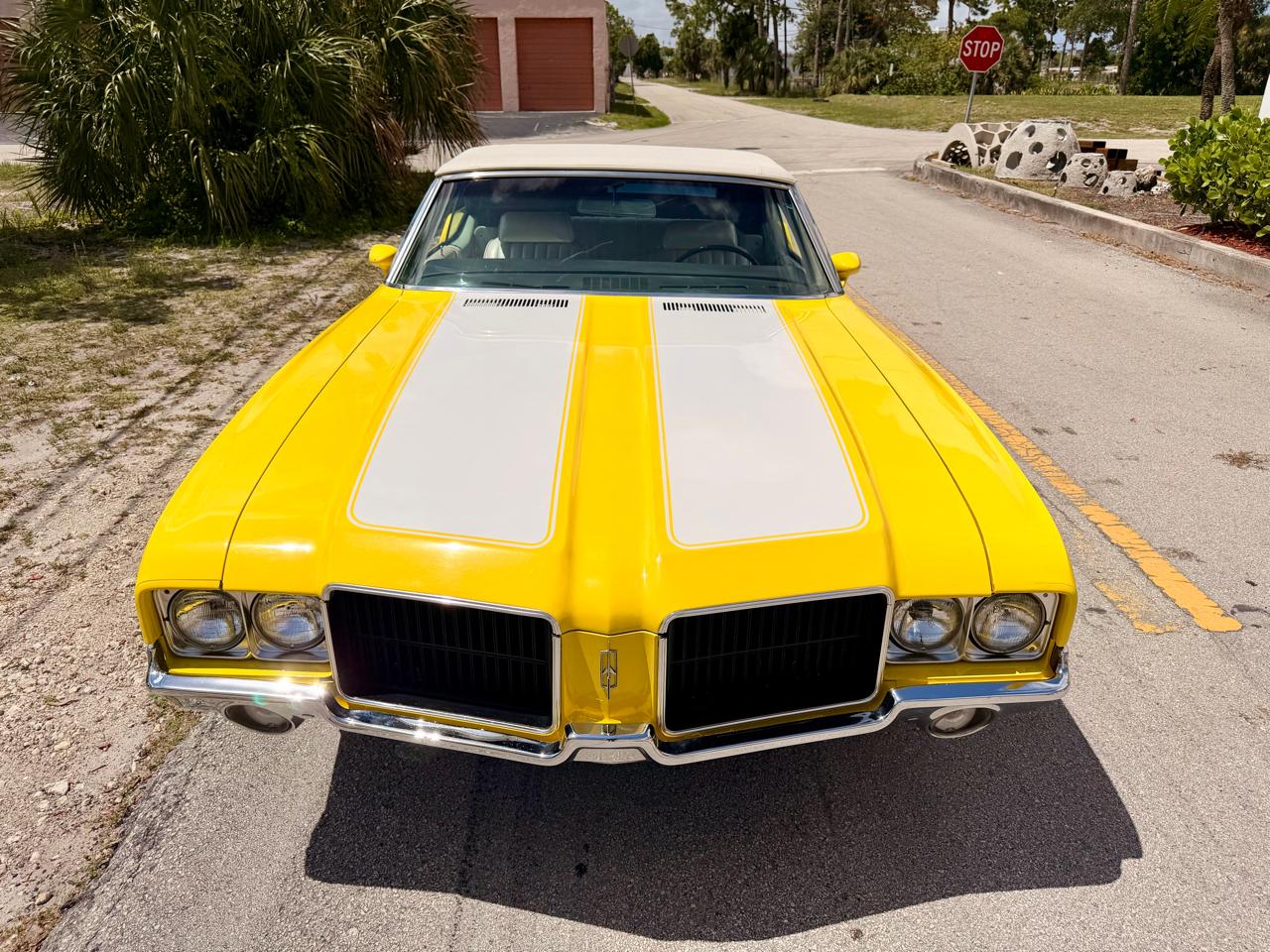 Oldsmobile Cutlass Supreme 2dr Convertible 1971