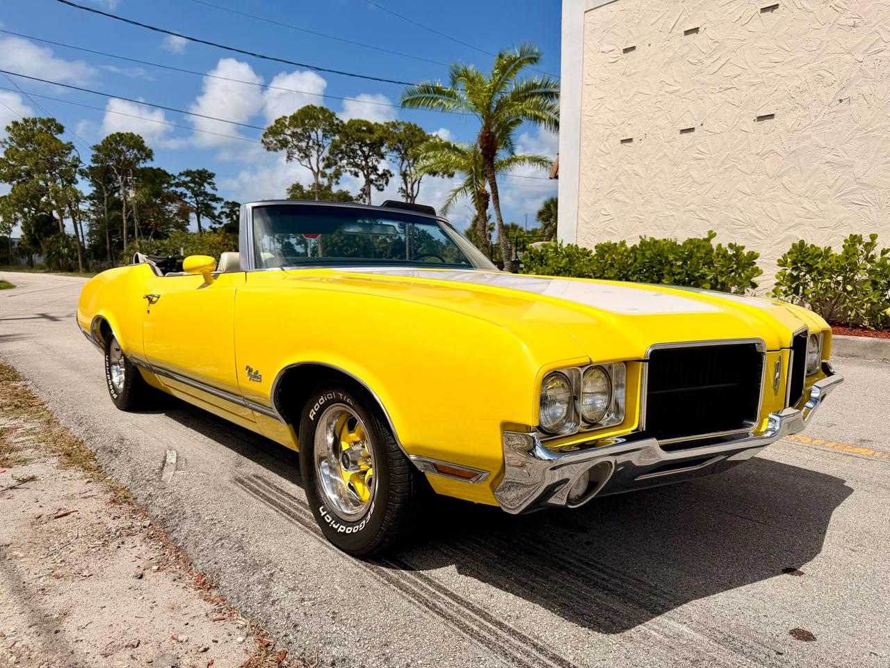 Oldsmobile Cutlass Supreme 2dr Convertible 1971