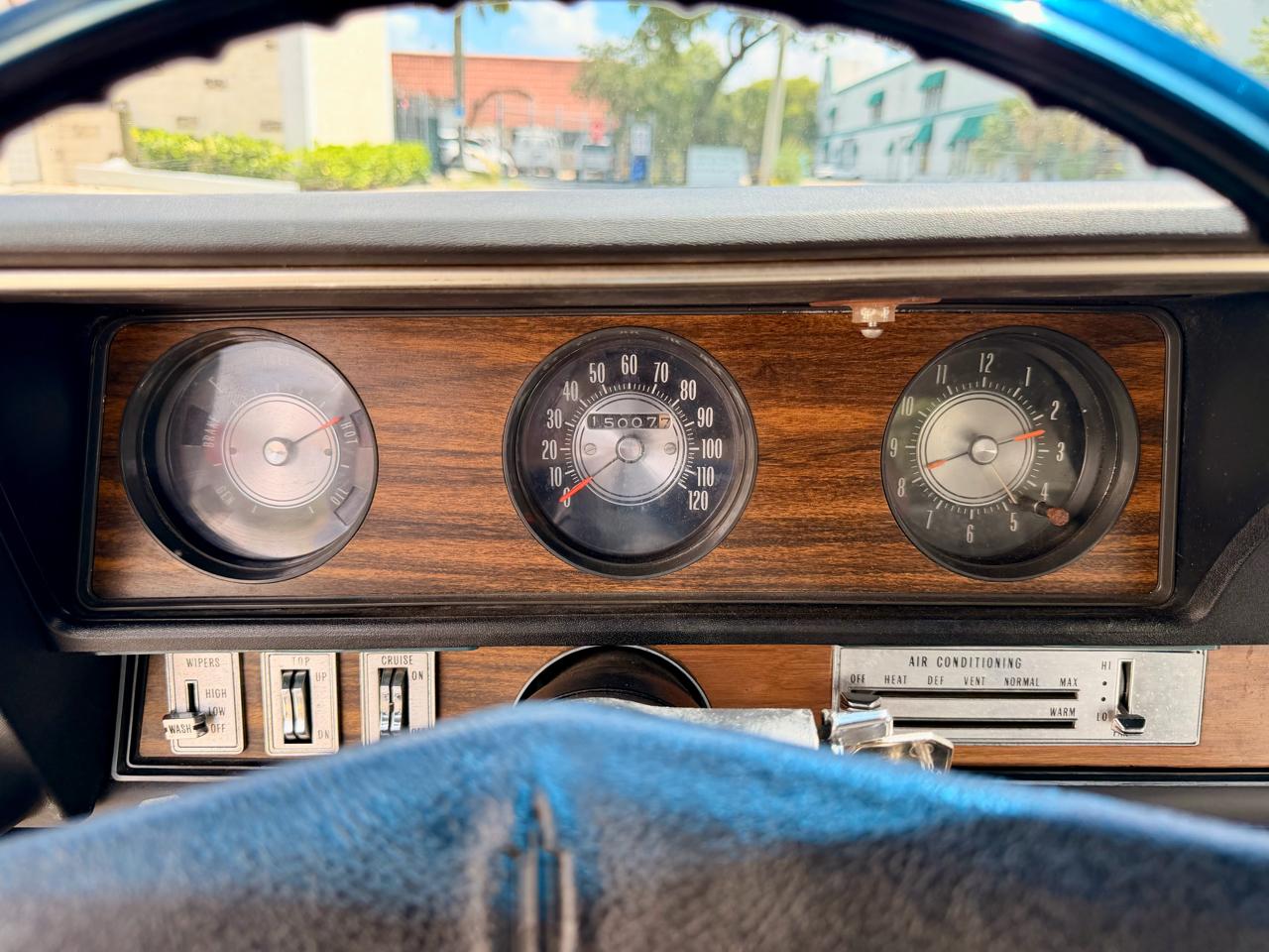 Oldsmobile Cutlass Supreme 2dr Convertible 1971