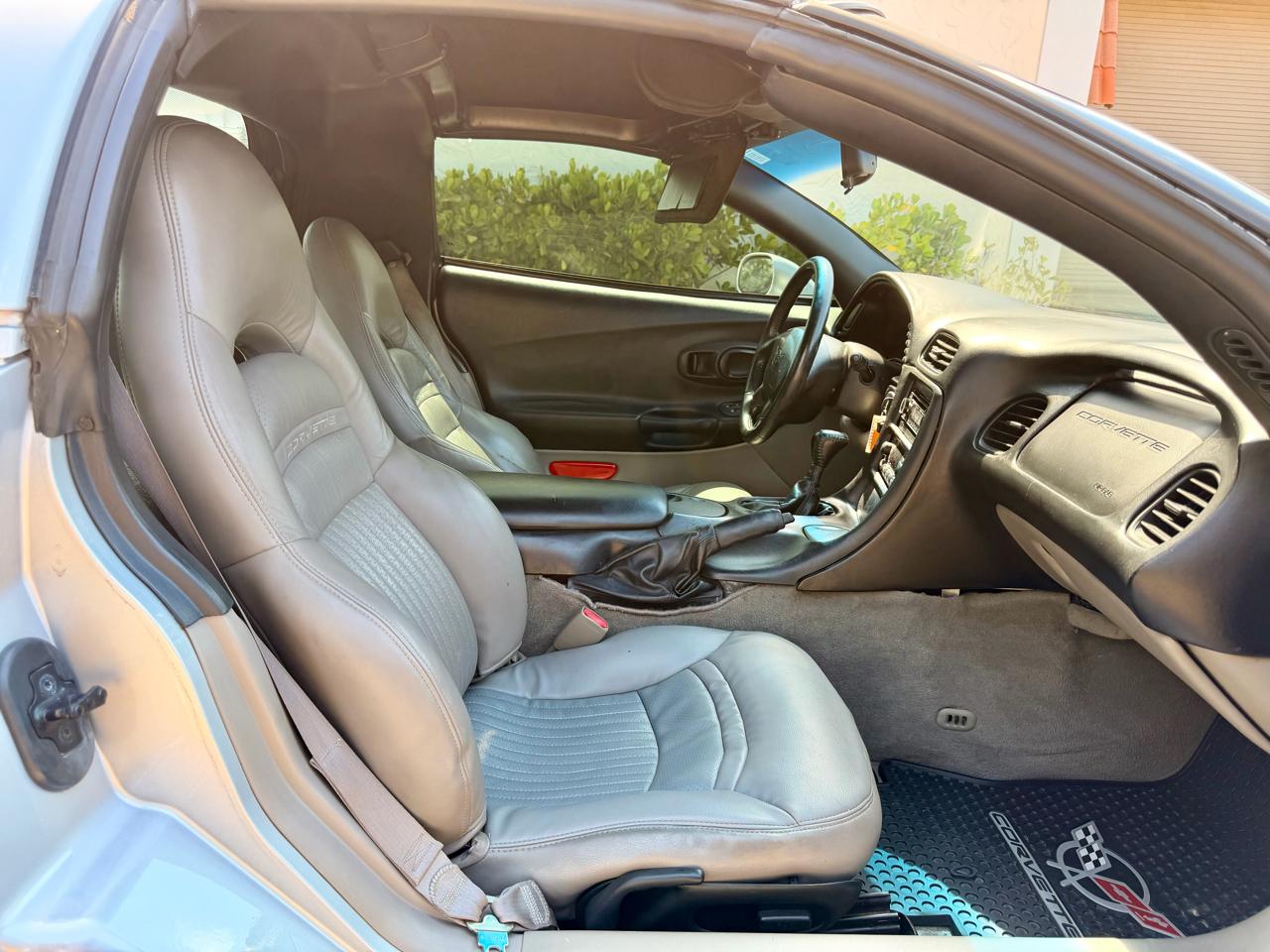 Chevrolet Corvette  1998