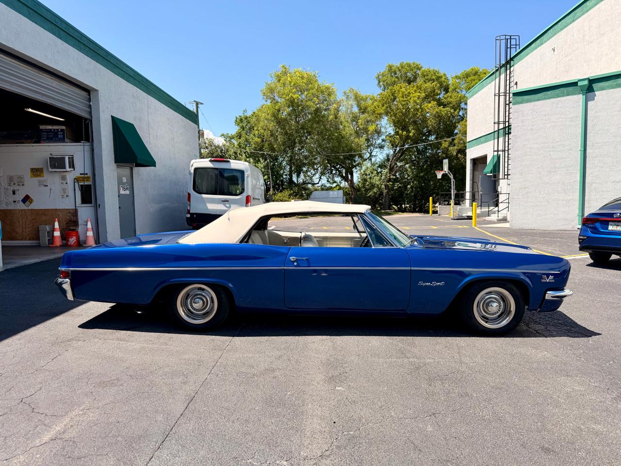 Chevrolet Impala SS  1966