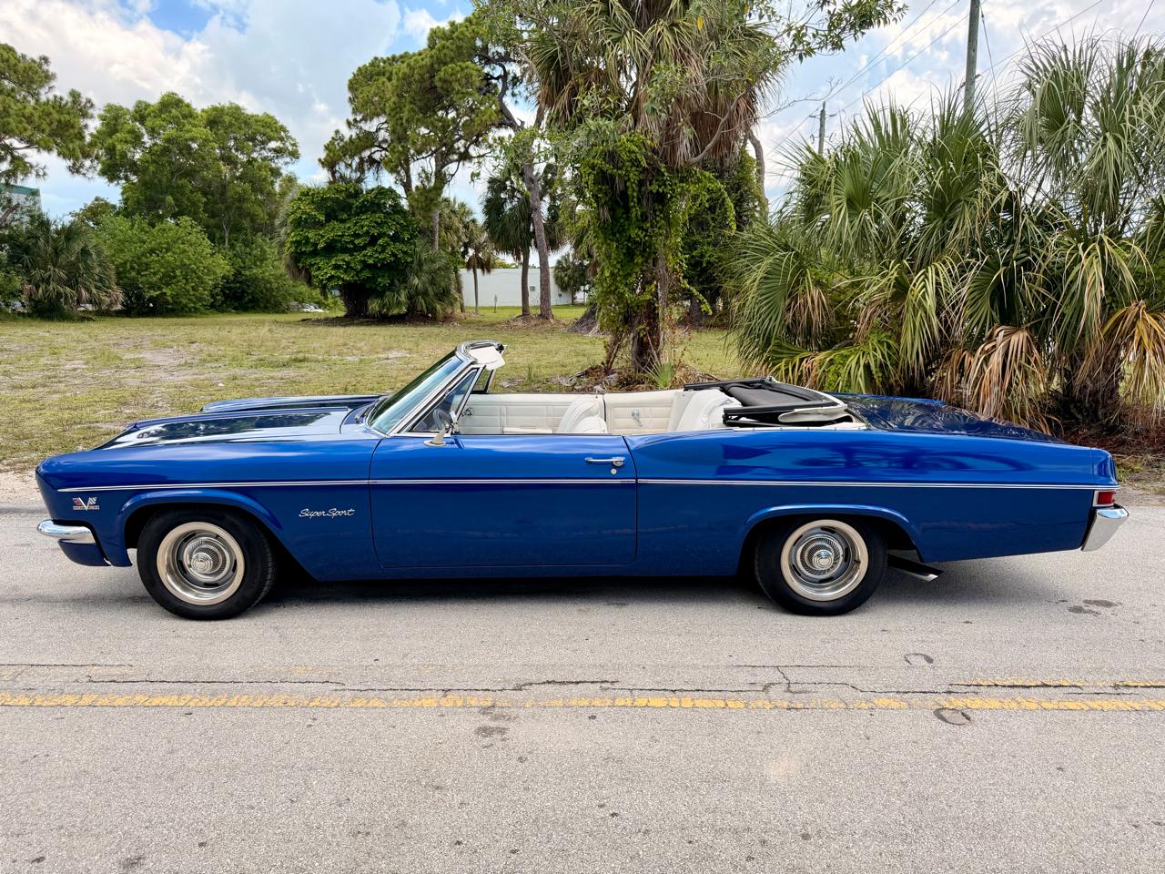 Chevrolet Impala SS  1966