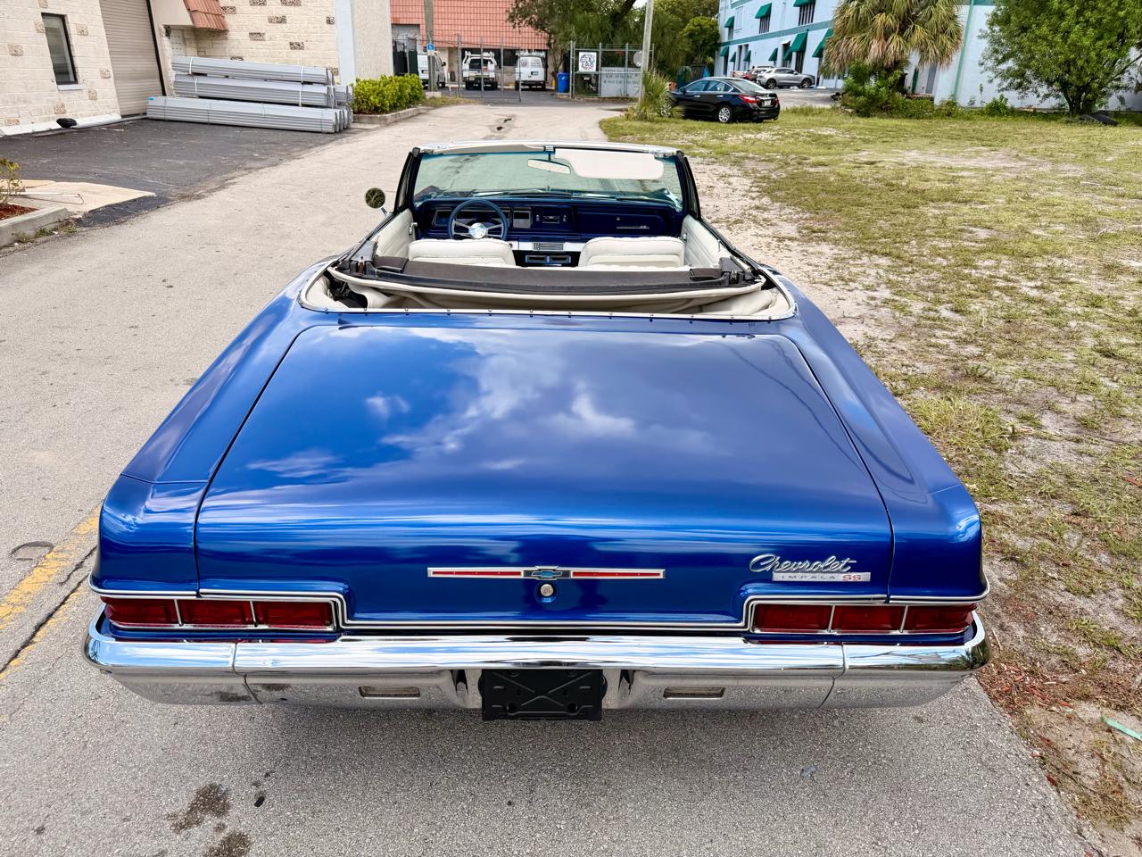 Chevrolet Impala SS  1966