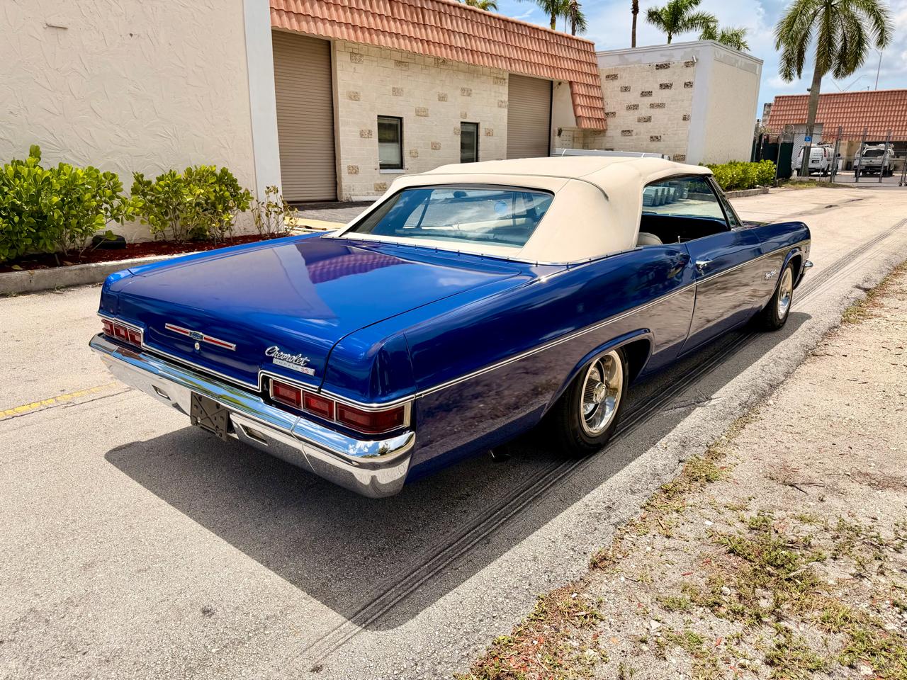 Chevrolet Impala SS  1966