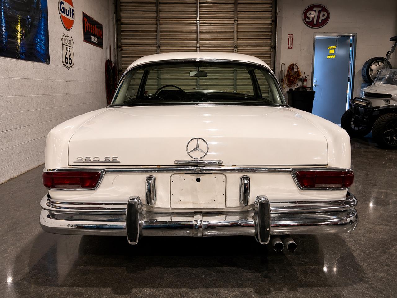 Mercedes-Benz 250 SE  1968