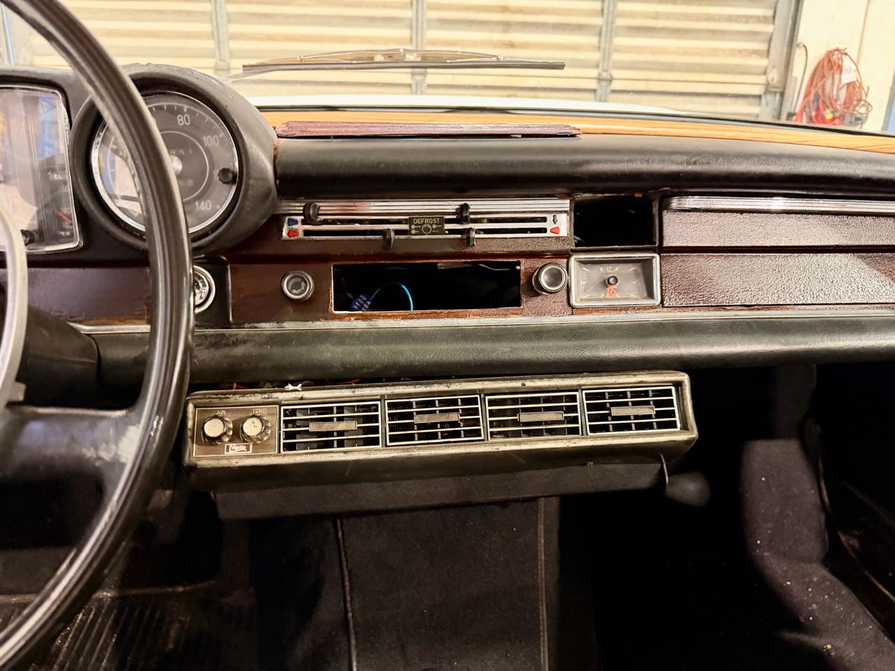 Mercedes-Benz 250 SE  1968