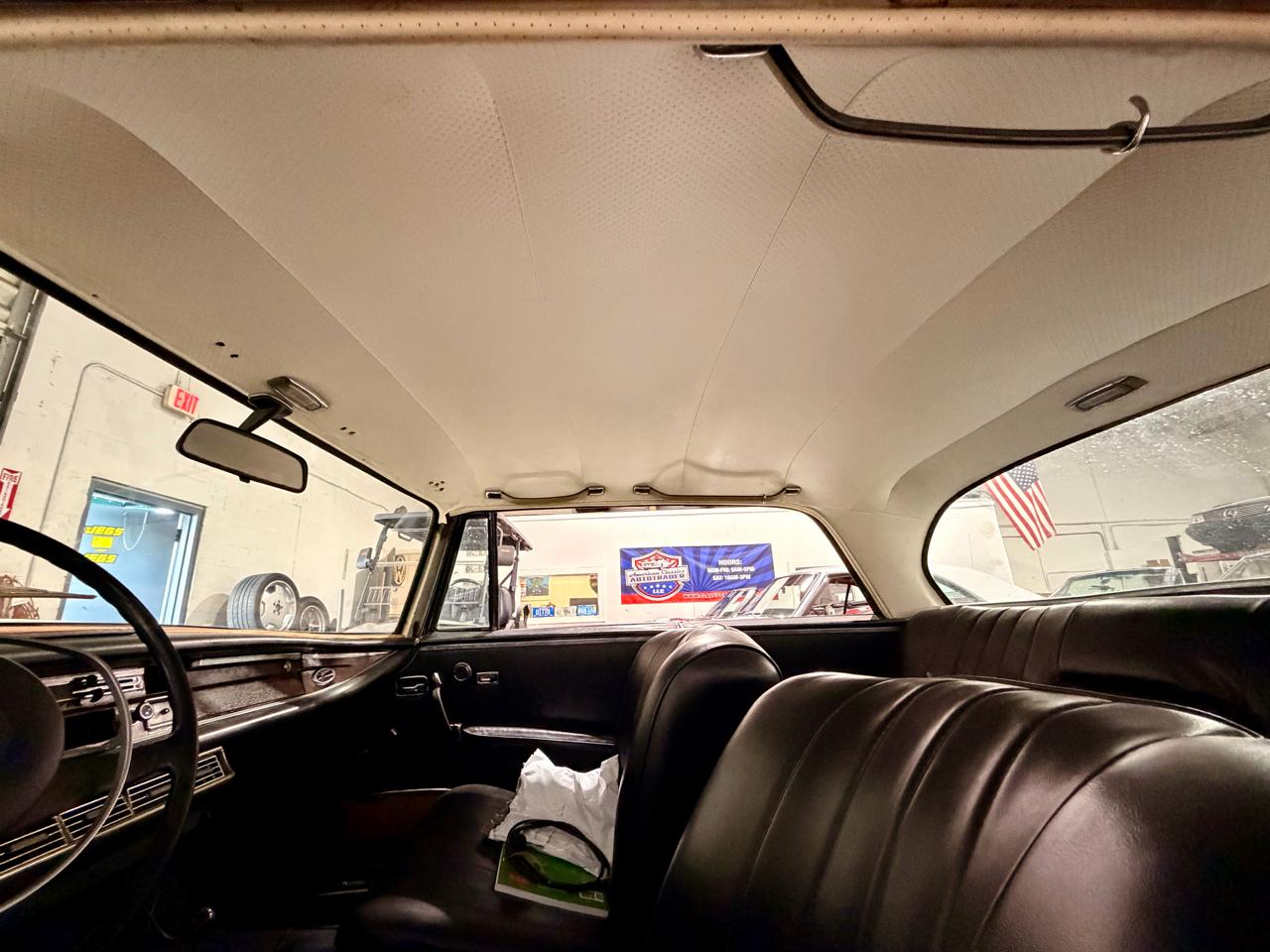 Mercedes-Benz 250 SE  1968