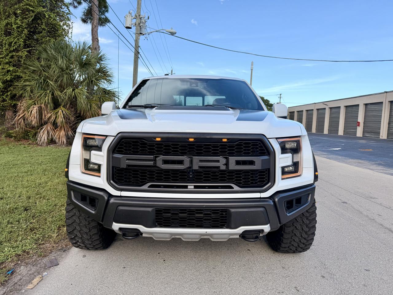 Ford F-150 Raptor SuperCrew 4WD 2018