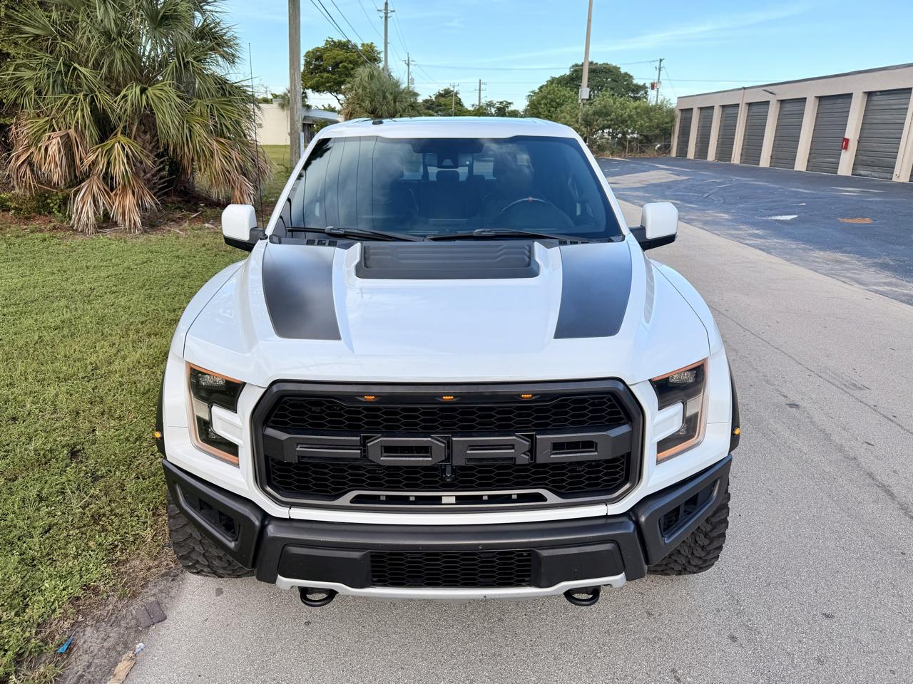Ford F-150 Raptor SuperCrew 4WD 2018