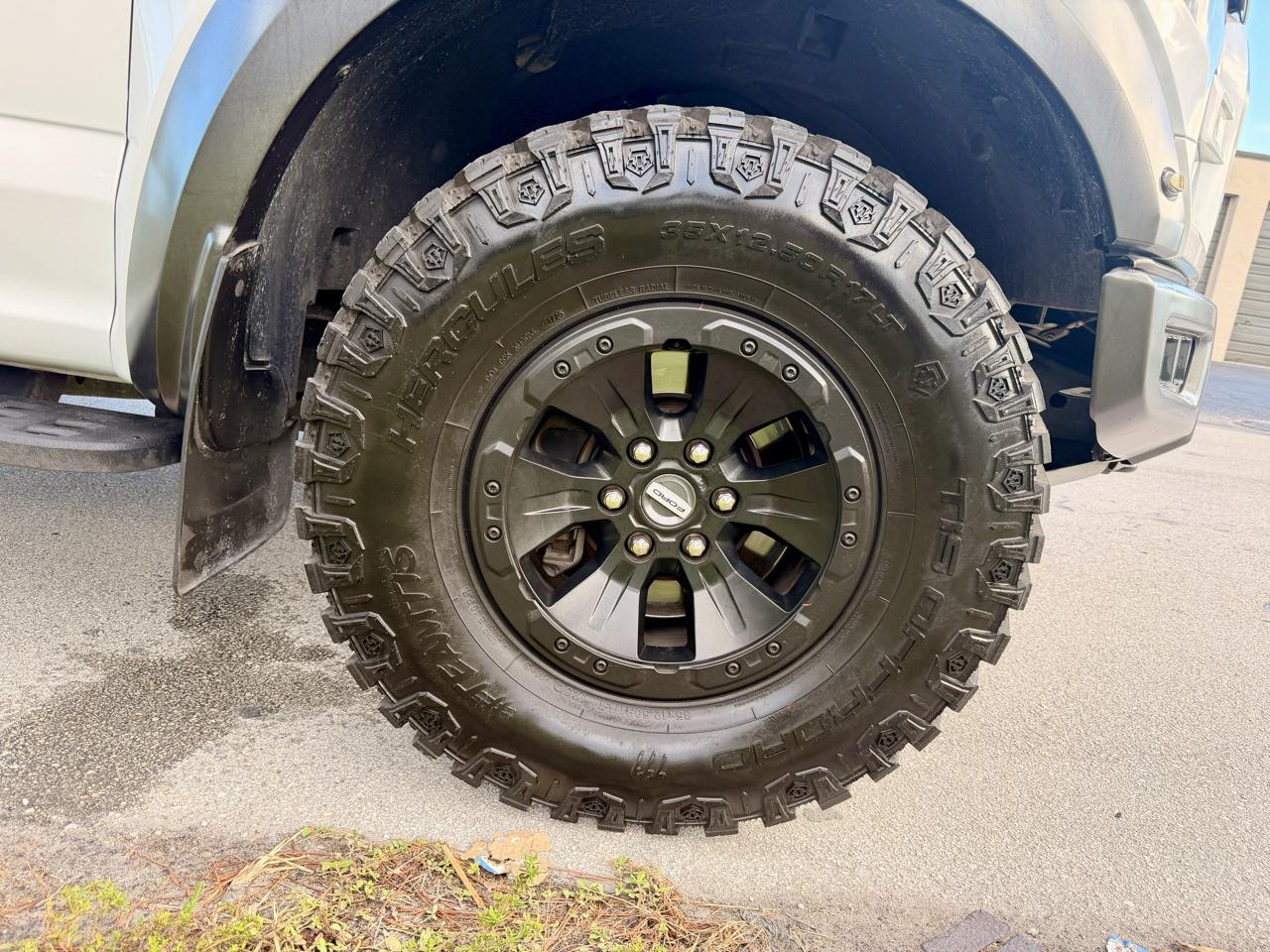 Ford F-150 Raptor SuperCrew 4WD 2018