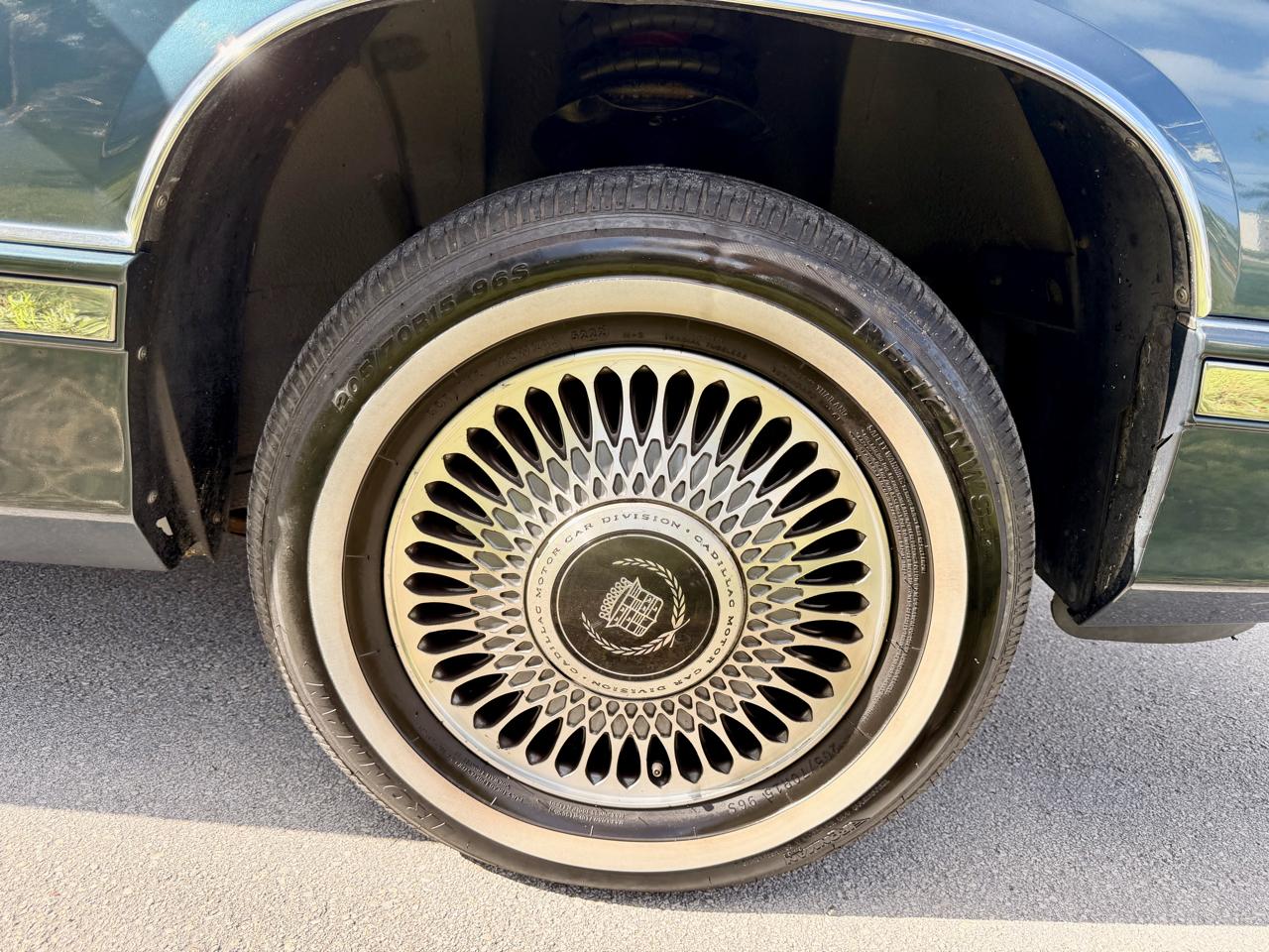 Cadillac DeVille Sedan 1993