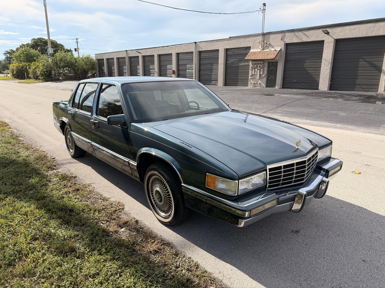 Cadillac DeVille Sedan 1993