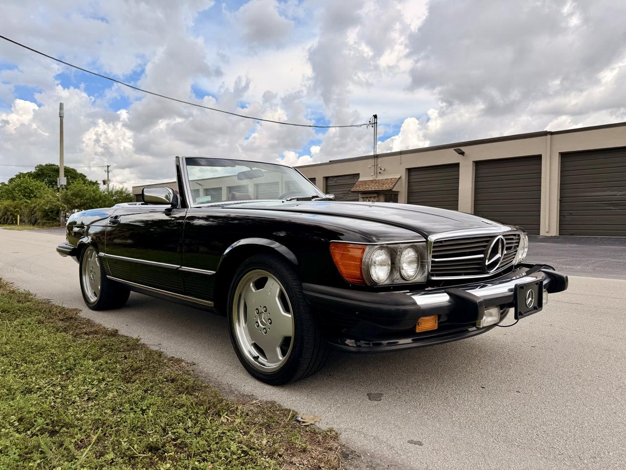 Mercedes-Benz 560 SL 1986