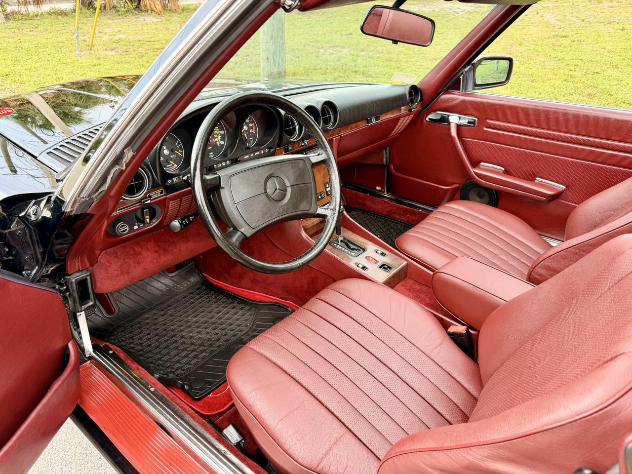 Mercedes-Benz 560 SL 1986