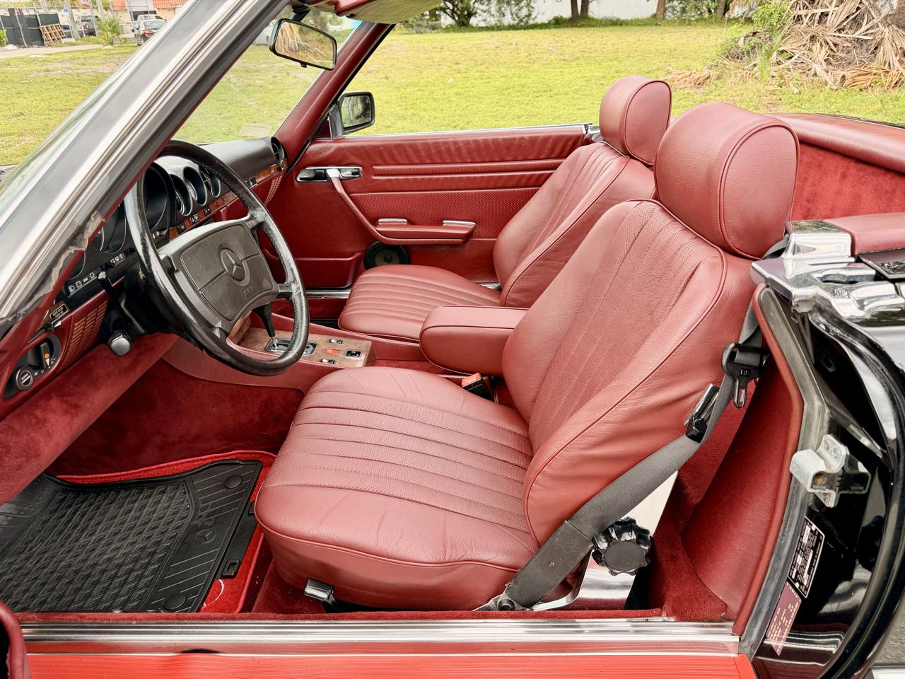 Mercedes-Benz 560 SL 1986