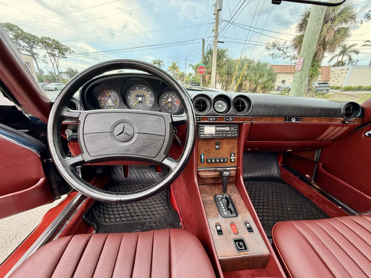 Mercedes-Benz 560 SL 1986