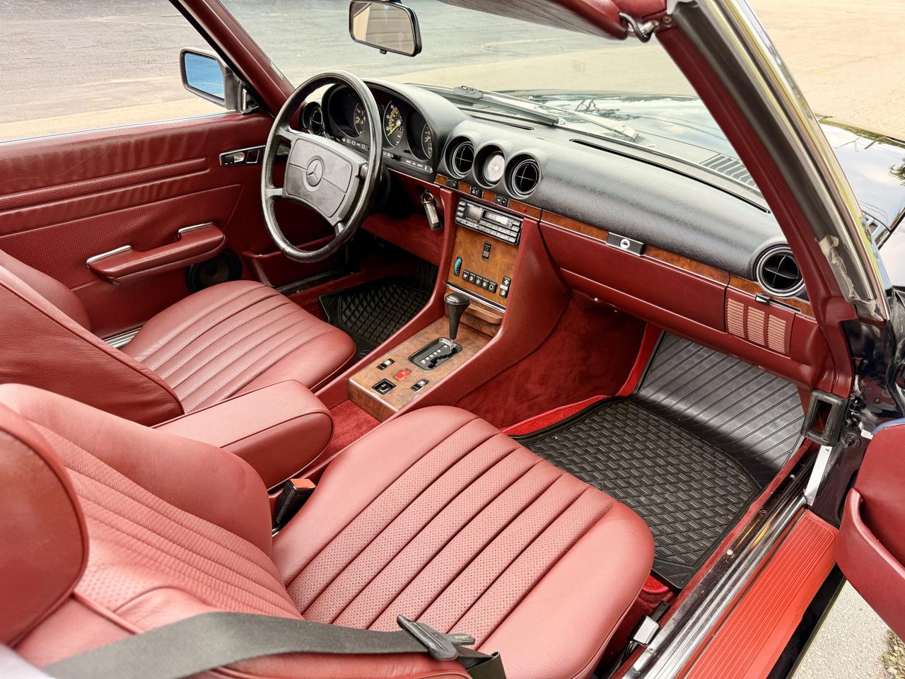 Mercedes-Benz 560 SL 1986