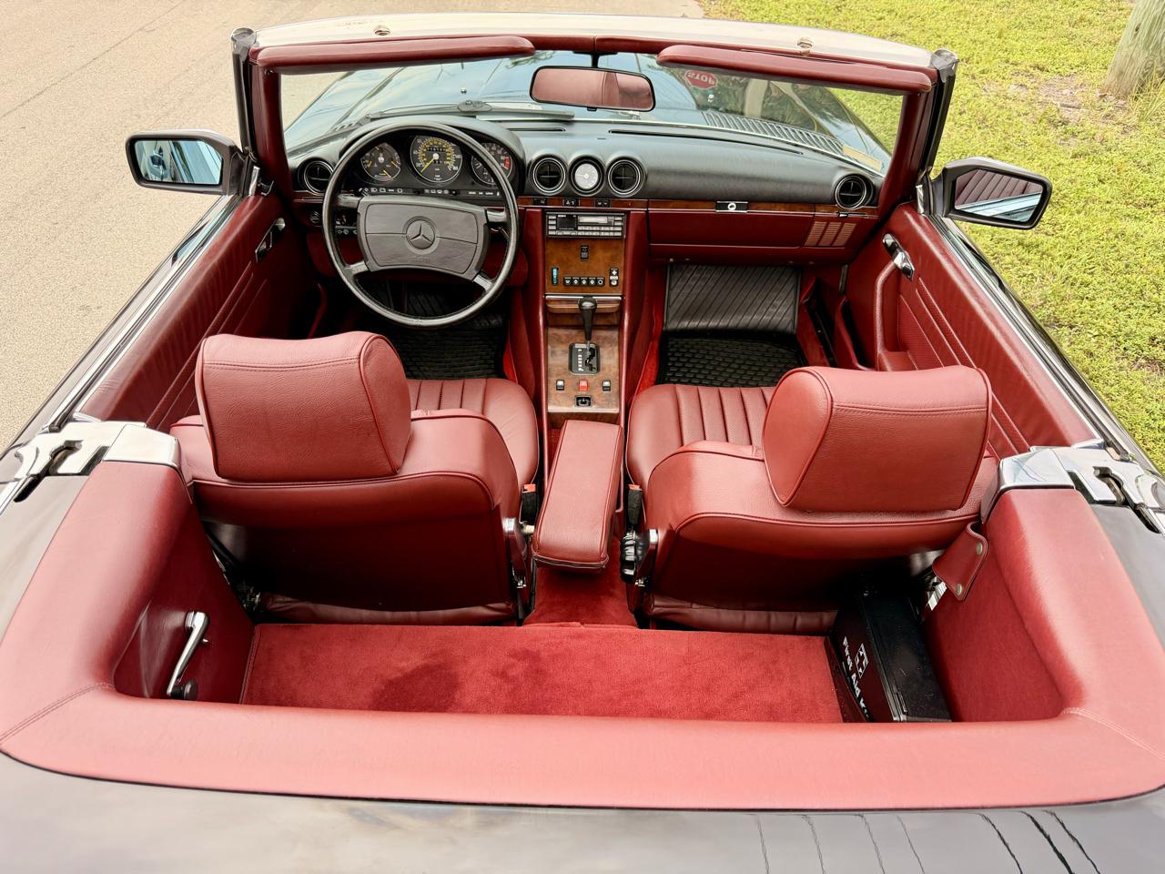 Mercedes-Benz 560 SL 1986