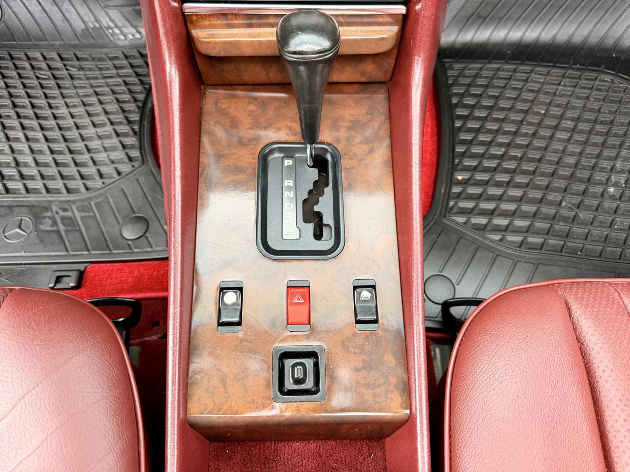 Mercedes-Benz 560 SL 1986