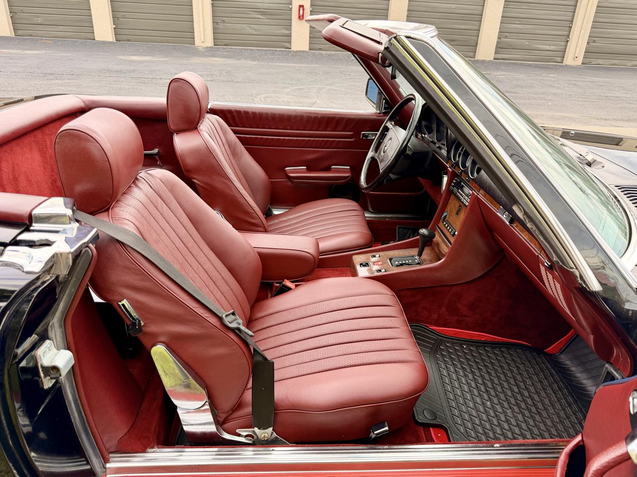 Mercedes-Benz 560 SL 1986
