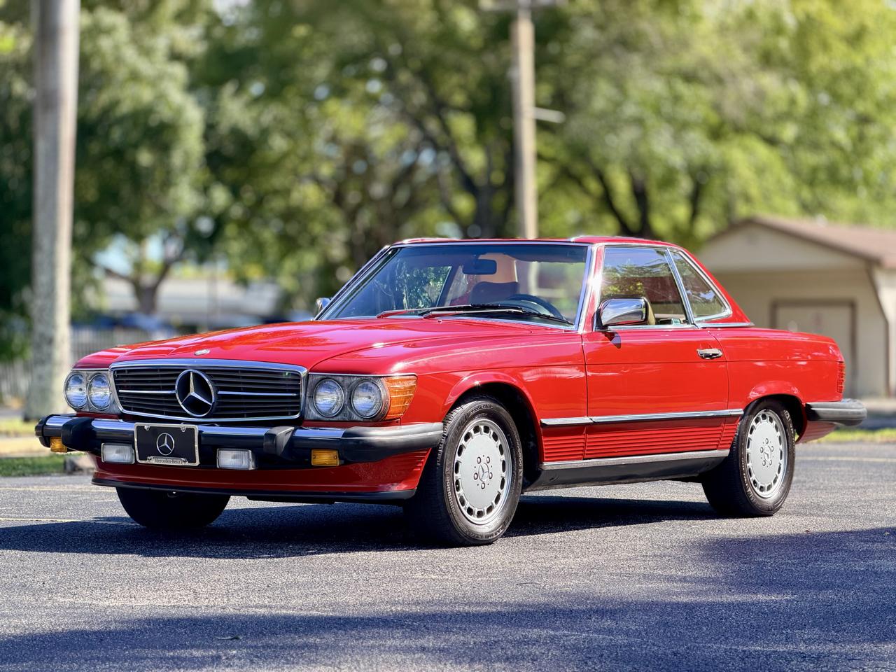 1988 Mercedes-Benz 560 SL coupe