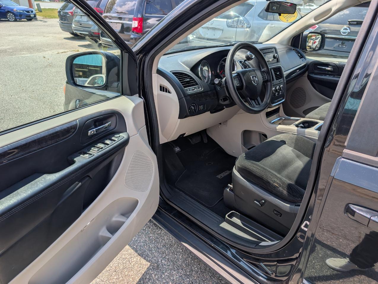 Dodge Grand Caravan  2015