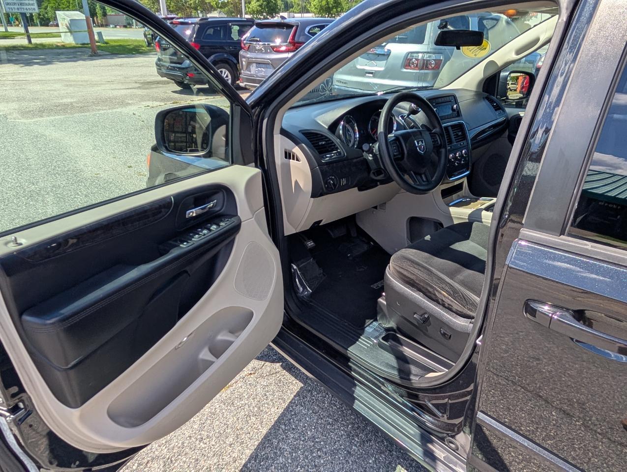 Dodge Grand Caravan  2015