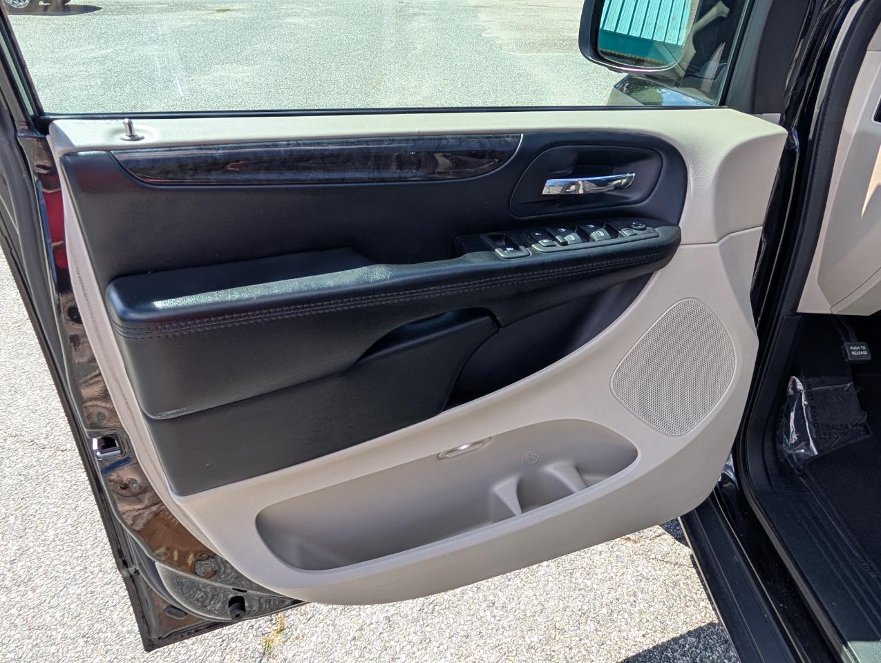 Dodge Grand Caravan  2015