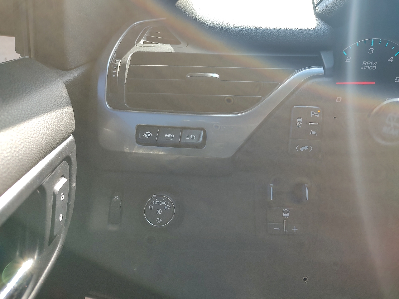 Chevrolet Tahoe  2017