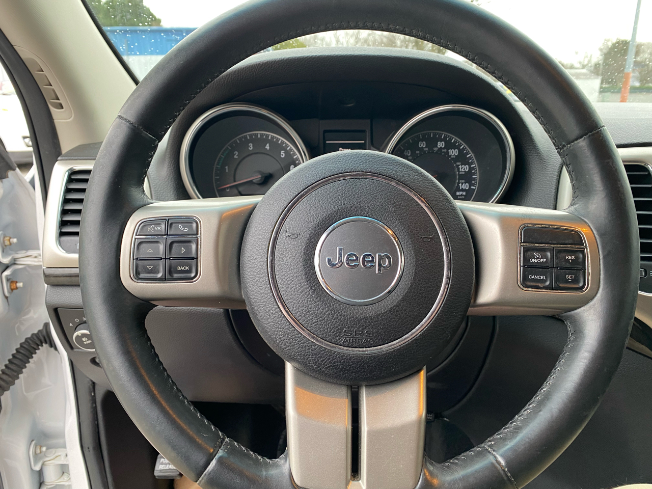 Jeep Grand Cherokee  2013