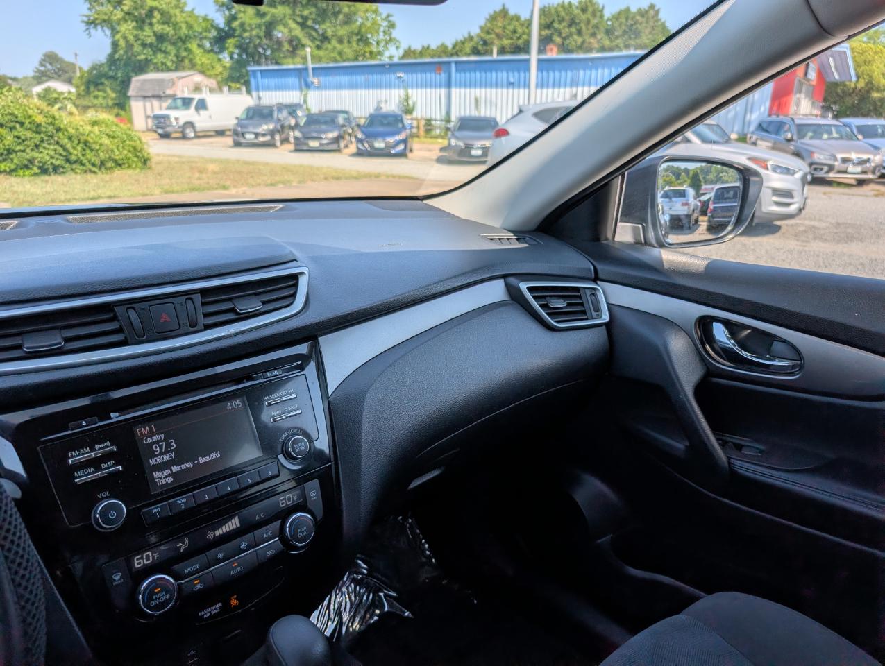 Nissan Rogue SV 2016