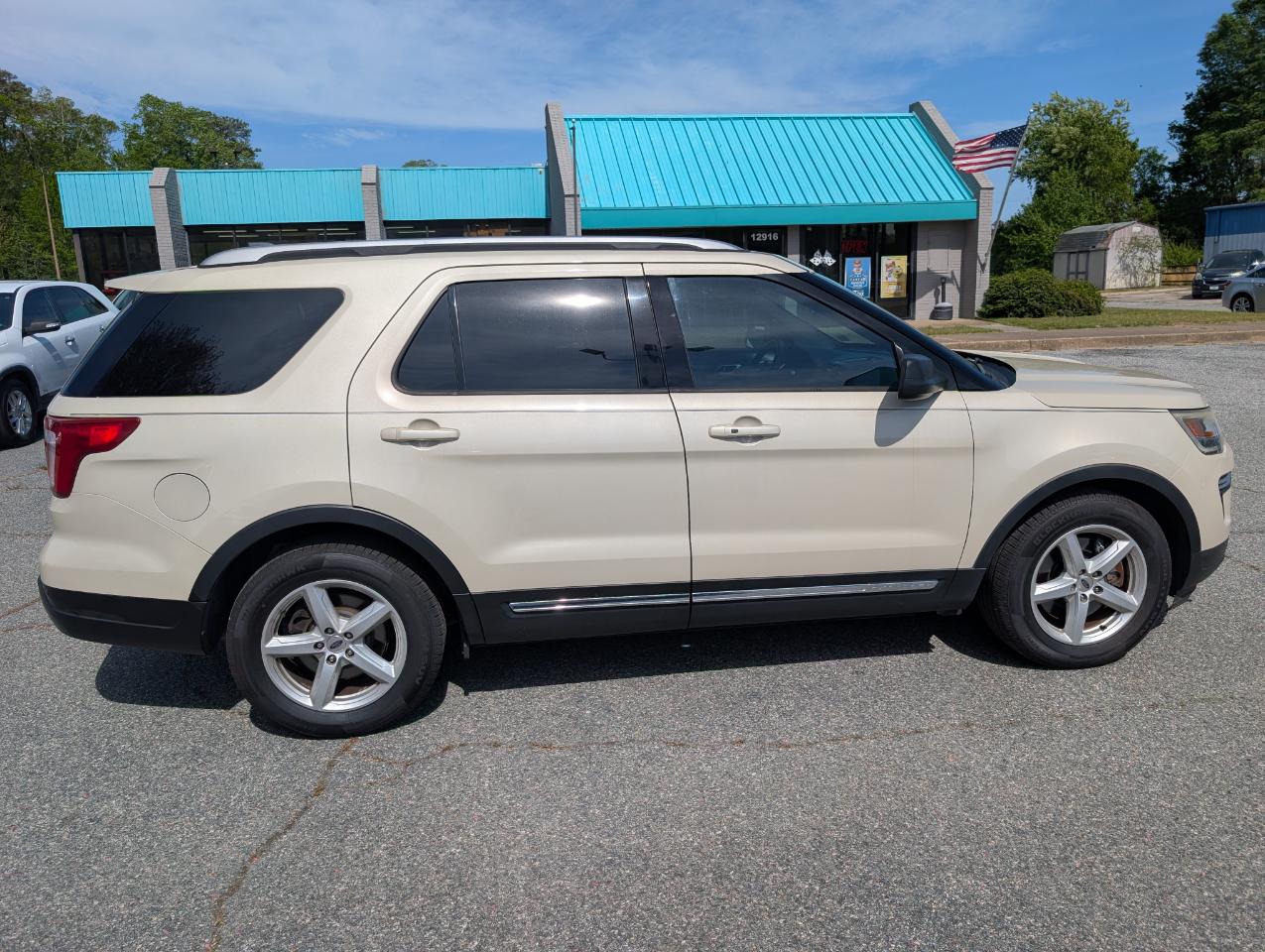 Ford Explorer XLT 2018