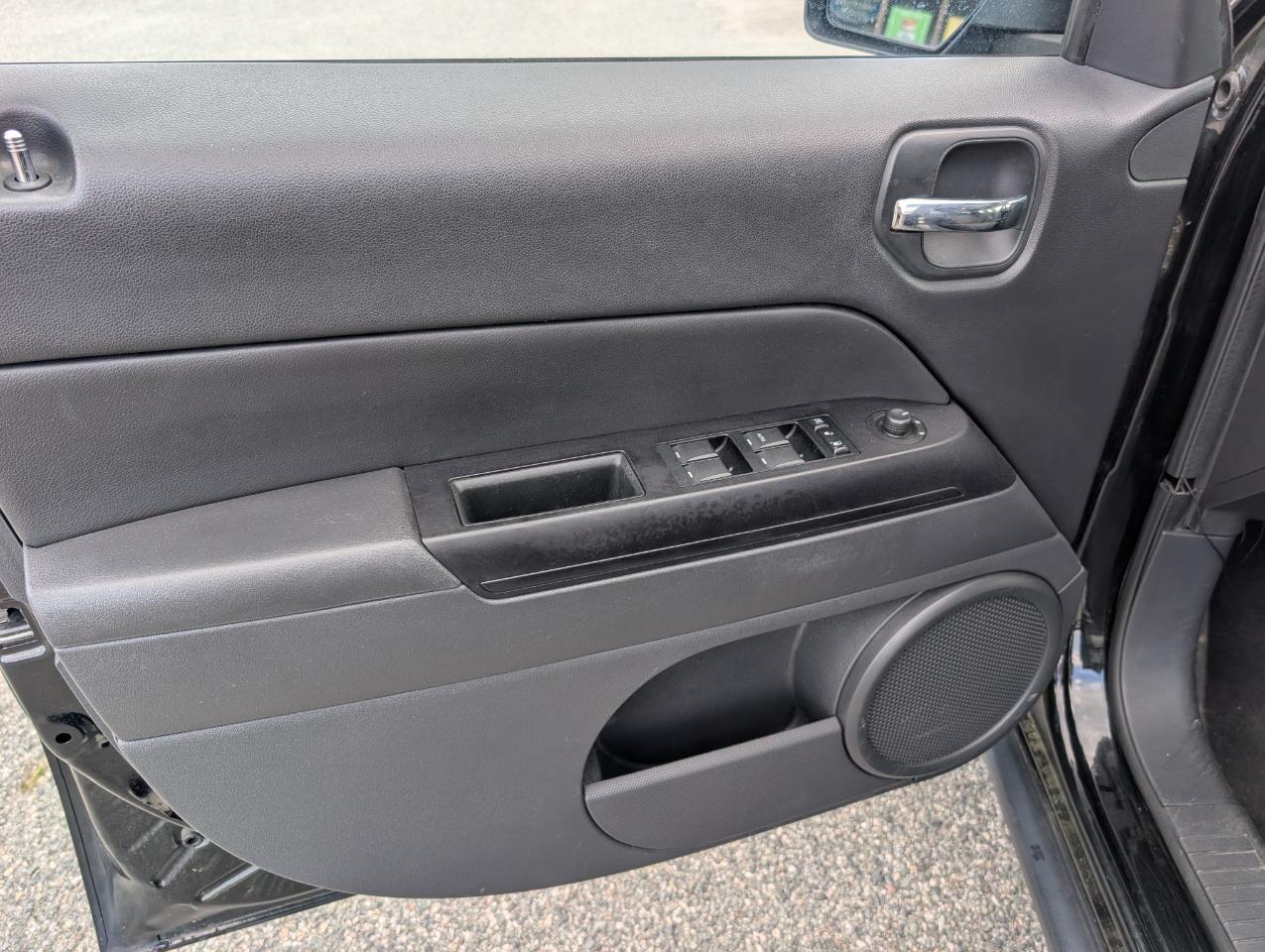 Jeep Patriot  2012