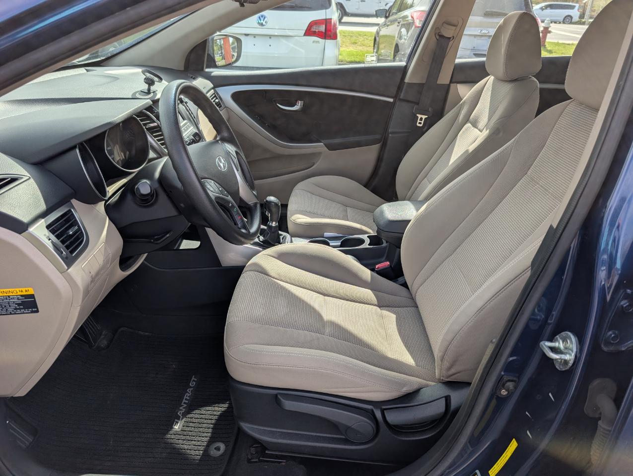 Hyundai Elantra GT  2013