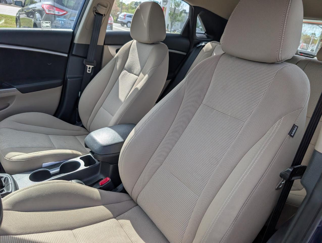 Hyundai Elantra GT  2013