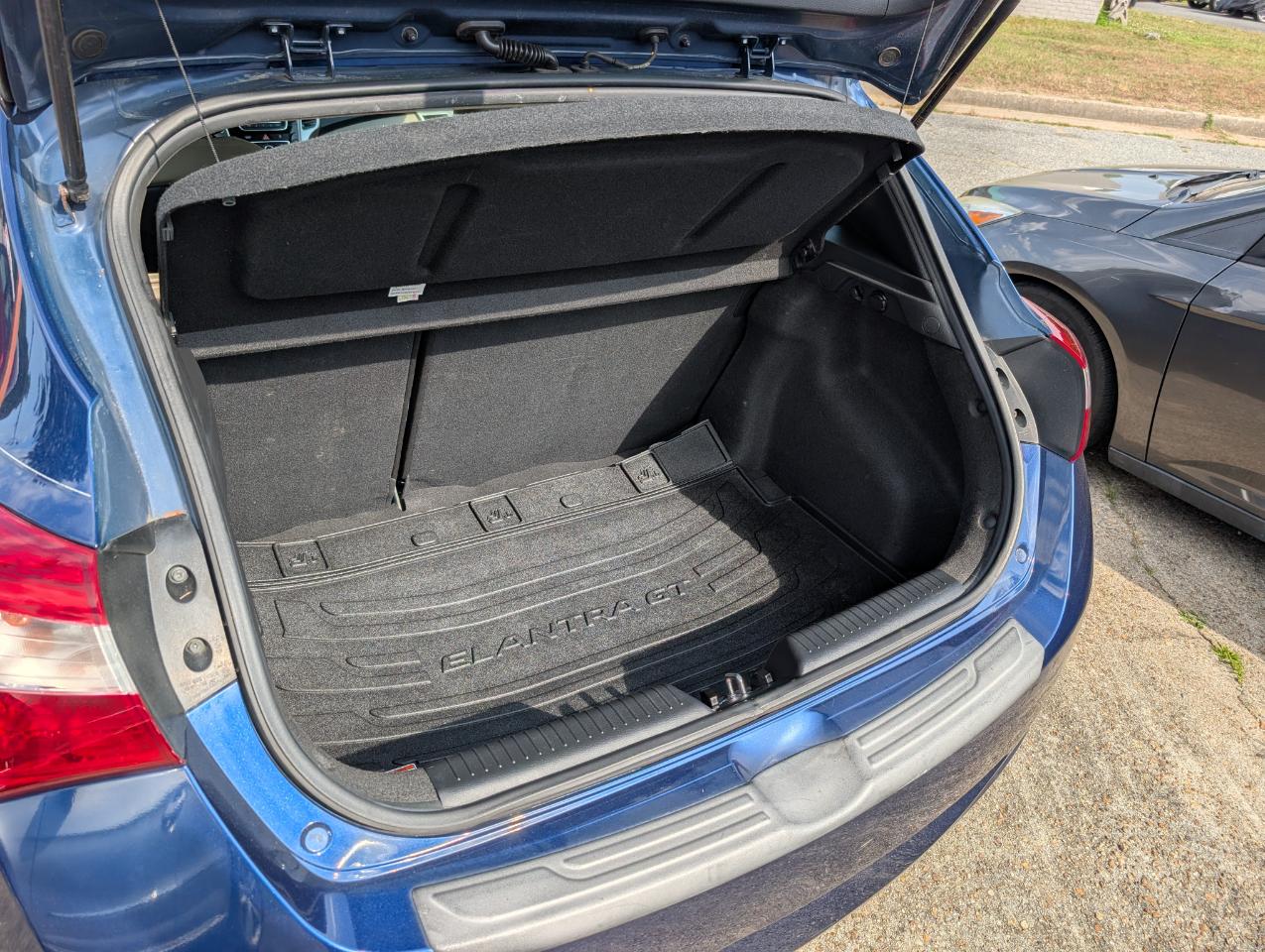 Hyundai Elantra GT  2013